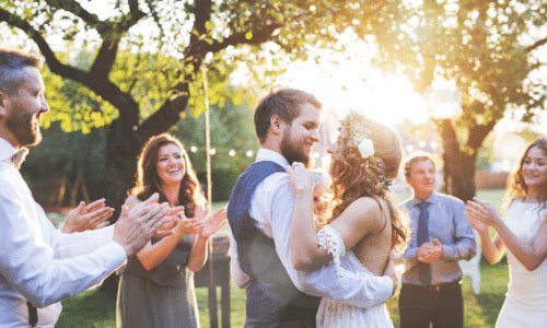 Creative Ideas for the Ultimate Backyard Wedding